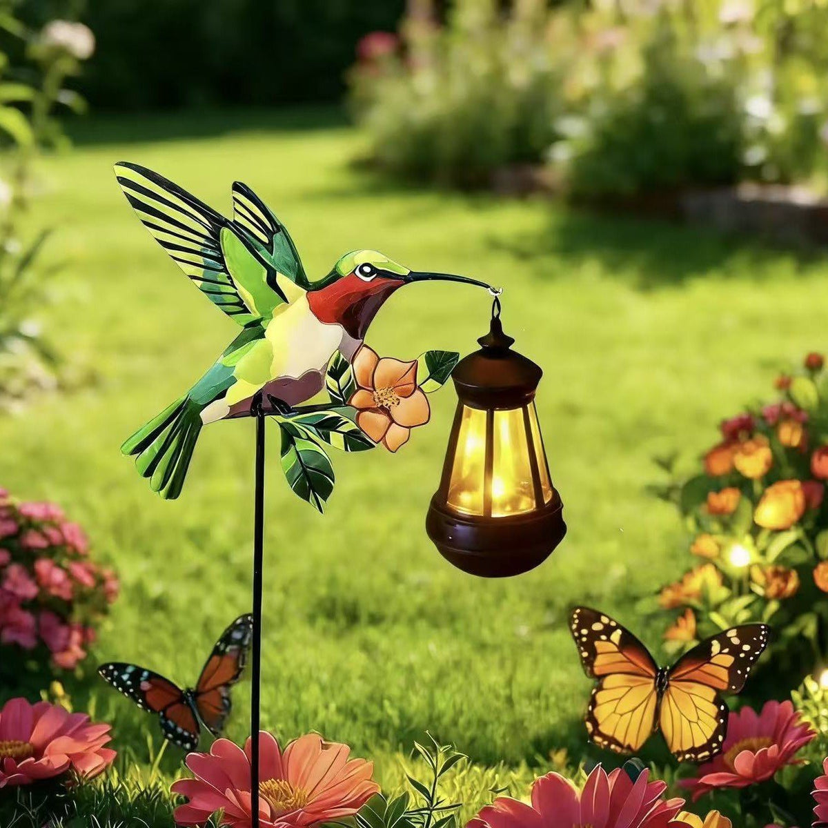 đŚ Cardinal Solar LightâA Beautiful Garden Light That Feels Full of Life