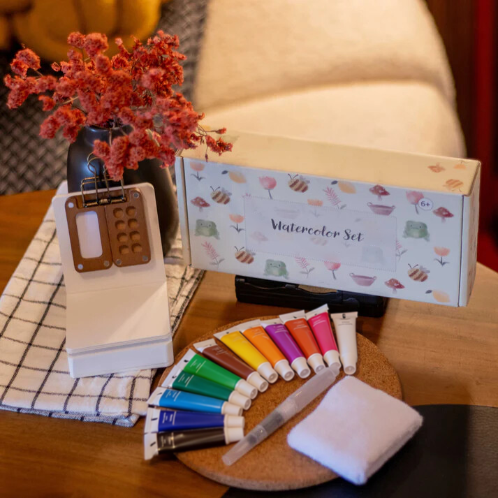 Watercolor Kit